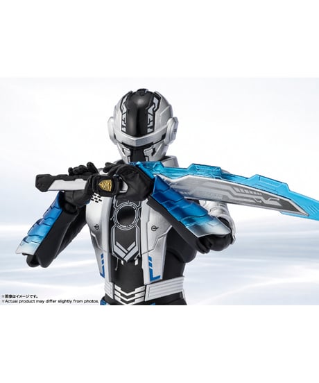 【予約】【送料無料】S.H.Figuarts ギャバン・ブシドー　超宇宙刑事ギャバン インフィニティ　［バンダイ］　【10月発売予定】