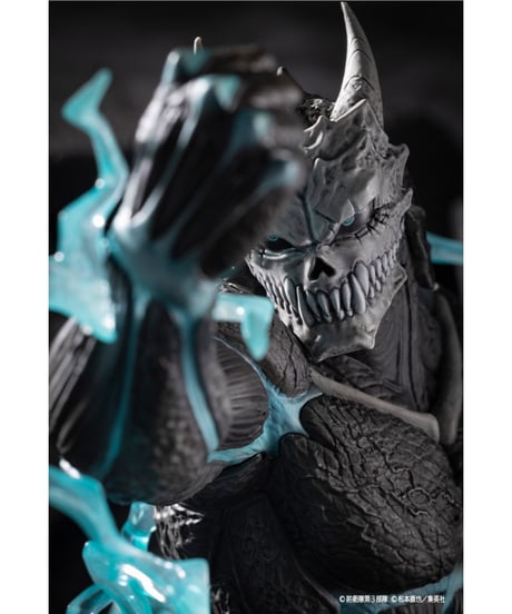 ARTFX J 怪獣８号　PVC塗装済み完成品