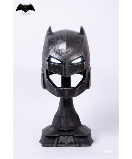 【予約】バットマン vs スーパーマン ジャスティスの誕生/ アーマード バットマン ヘルメット 1/1 ライフサイズ レプリカ　［ピュアアーツ］