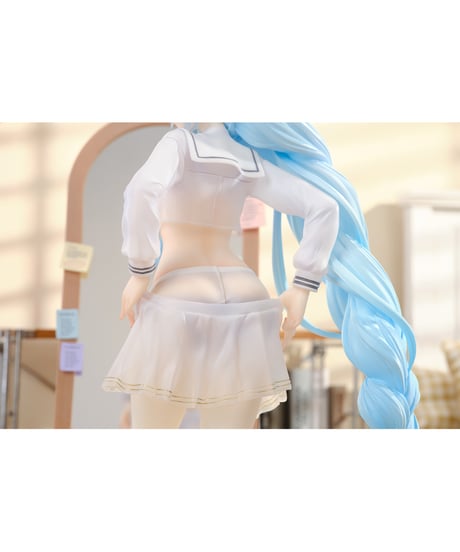 アズールレーン ジェーナス フィッティング・ラブVer.　1/7スケール　PVC＆ABS製塗装済み完成品