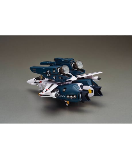 1/60完全変形VF-1Sストライクバルキリーロイ・フォッカースペシャル movie ver.　塗装済み完成品【超時空要塞マクロス　愛・おぼえていますか】