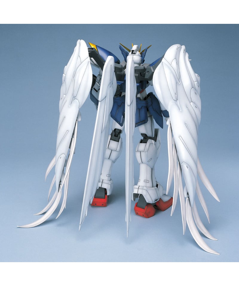 PG 1/60 ウイングガンダムゼロカスタム 新機動戦記ガンダムW