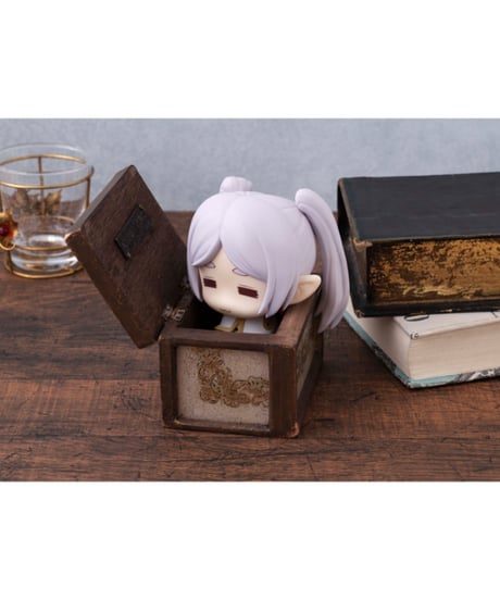【予約】【送料無料】るかっぷ 葬送のフリーレン フリーレン しょぼしょぼVer.　彩色済みフィギュア 　［メガハウス］