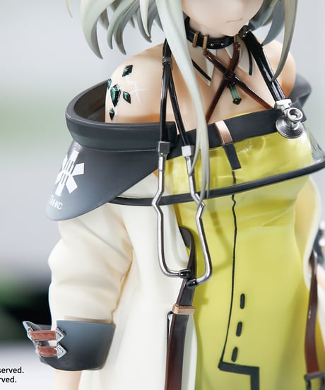 アークナイツ ケルシー　PVC＆ABS製塗装済み完成品 　1/7スケールフィギュア