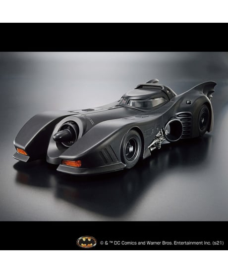 【送料無料】1/35 SCALE バットモービル（バットマンVer.）　バットマン　プラモデル　［バンダイ］