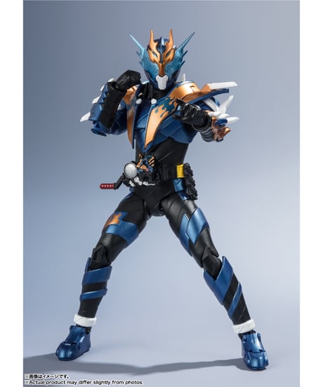 【送料無料】仮面ライダークローズ 平成ジェネレーションズエディション　仮面ライダービルド