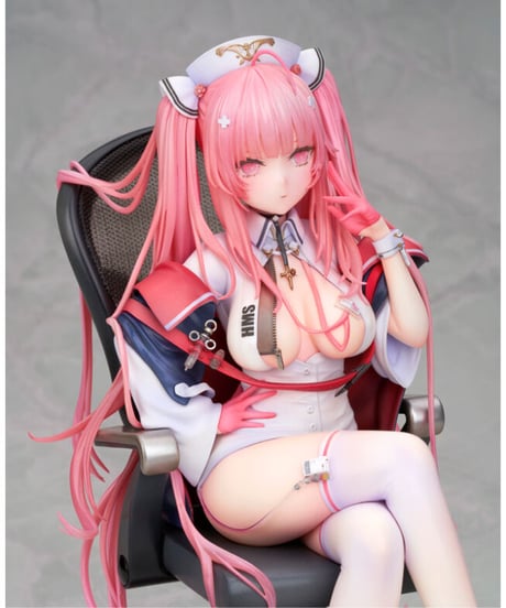 パーシュース ナーセリー勤務タイムVer.　（アズールレーン）　1/7 スケールフィギュア