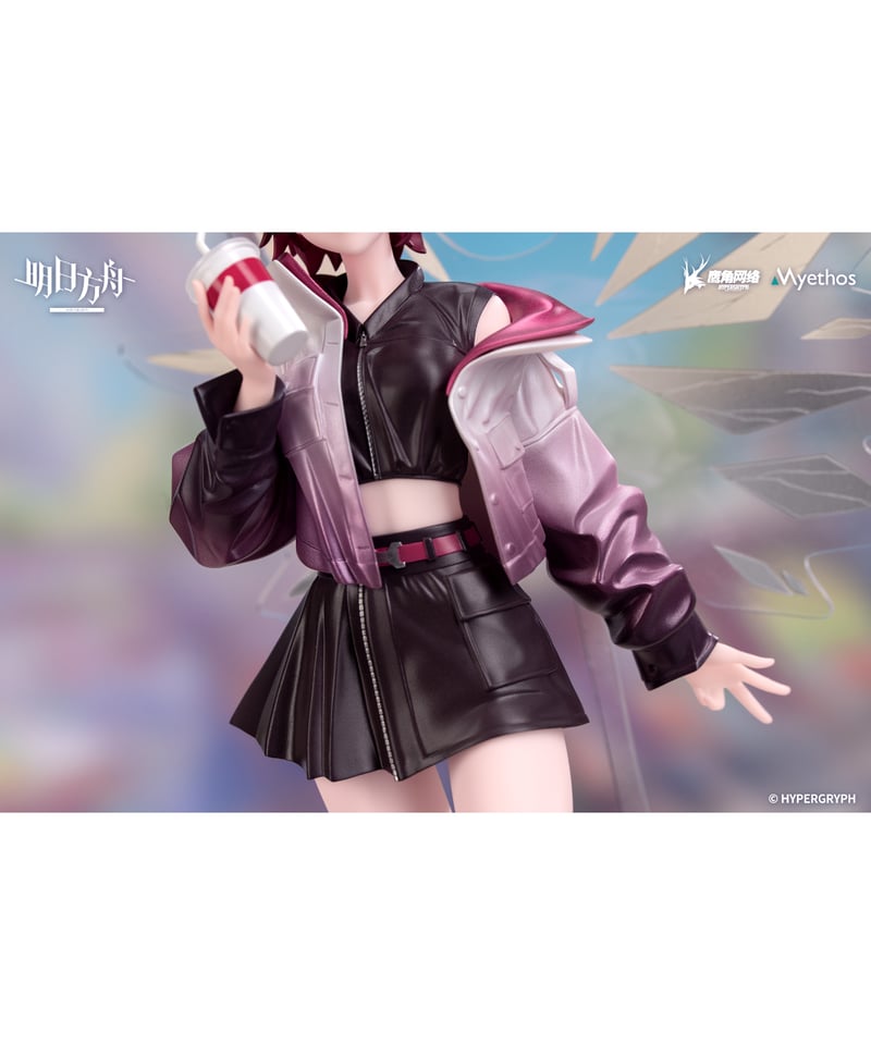 LiSA ウィンドゥ (10) ブレーカー Mサイズ LiSA ウィンドゥ(10)ブレーカー Mサイズ LiSA ウィンドブレーカー