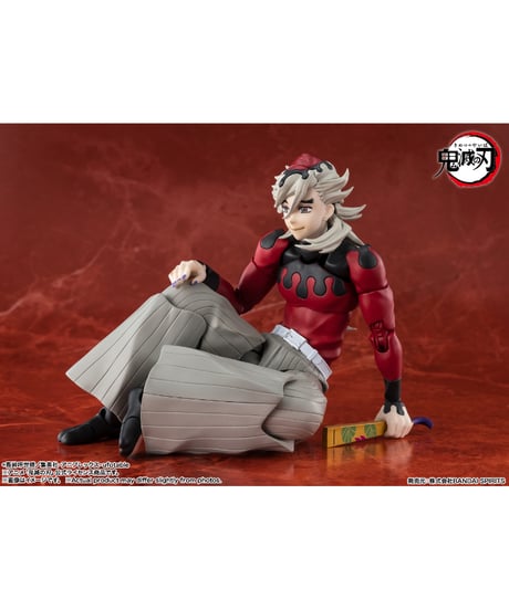 【予約】【送料無料】S.H.Figuarts 童磨　鬼滅の刃　［バンダイ］  【11月発売予定】