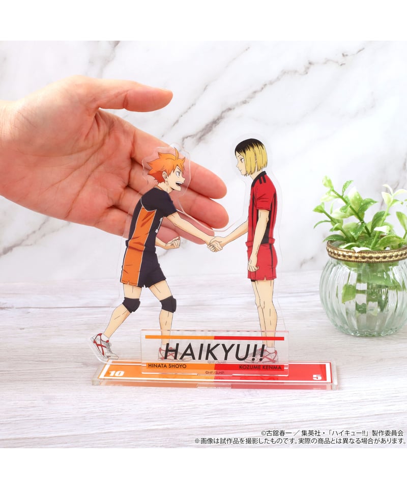 ハイキュー!! 日向翔陽  カプコン モンハン アクリルスタンド 缶バッジ ハイキュー!! 日向翔陽 カプコン モンハン アクリルスタンド 缶