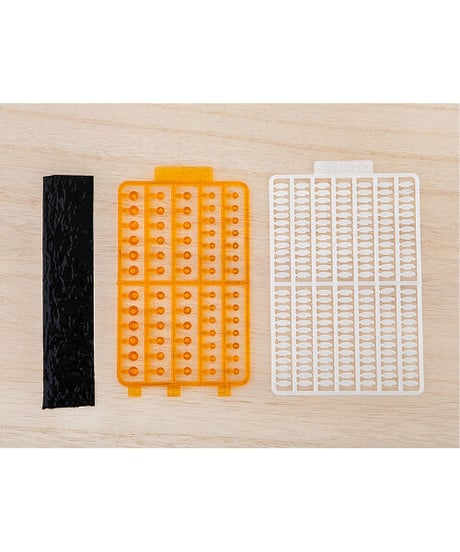寿司プラモ 全4種　いくら/かっぱ巻き/サーモン/鮪　組立て式プラスチックモデル【再販】