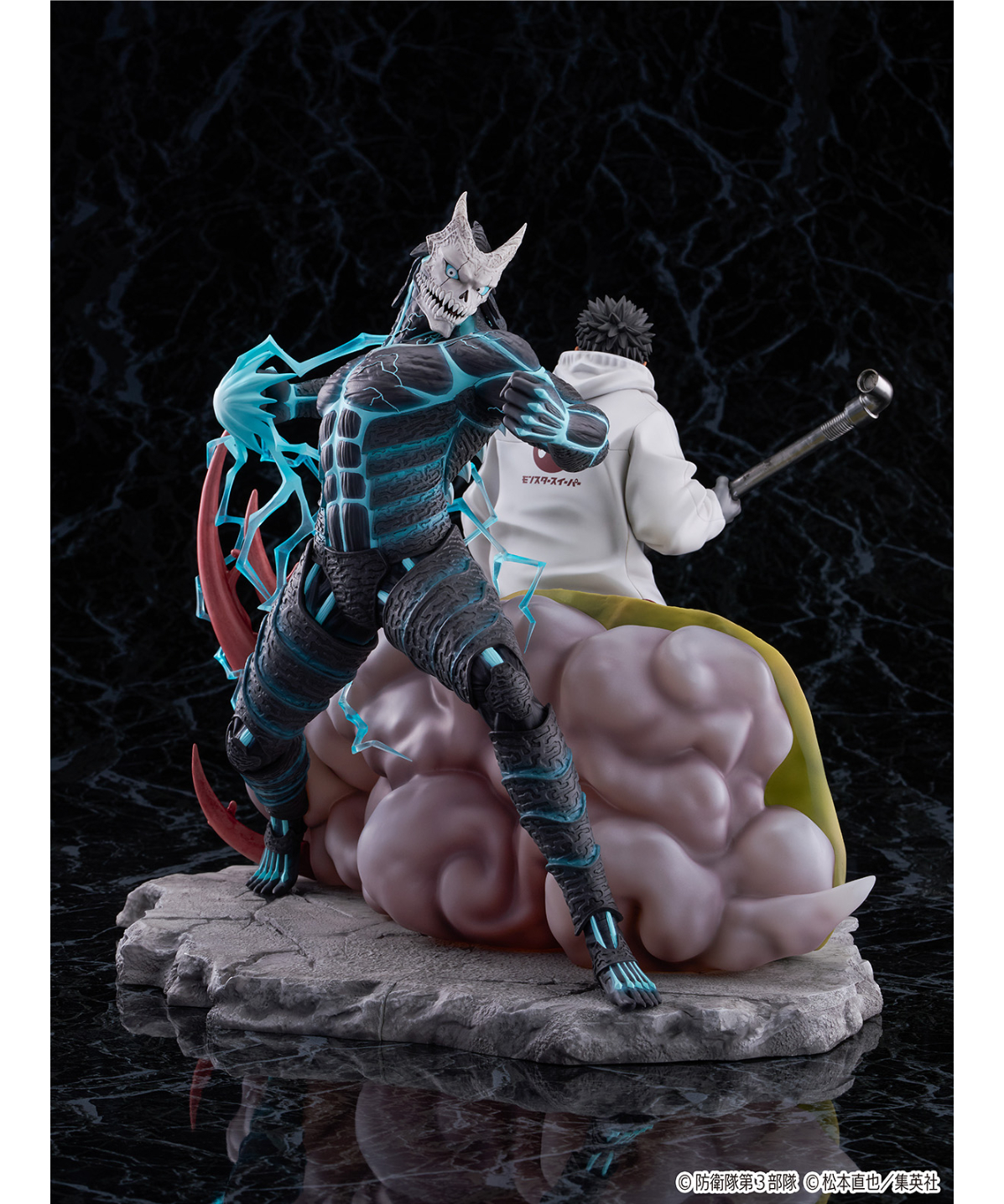 怪獣８号　日比野カフカ　フィギュア 予約】怪獣8号&日比野カフカ 1/7スケール PVC製塗装済み完成品