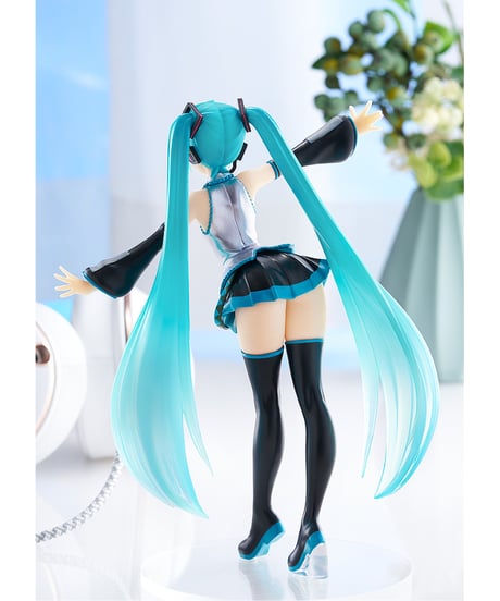 POP UP PARADE初音ミク クリアカラーVer.　キャラクター・ボーカル・シリーズ01　塗装済み完成品