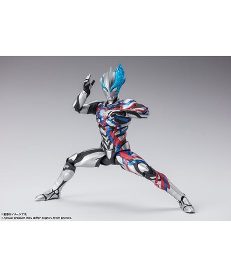 【送料無料】S.H.Figuarts ウルトラマンブレーザー