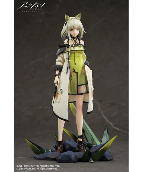 アークナイツ ケルシー　PVC＆ABS製塗装済み完成品 　1/7スケールフィギュア