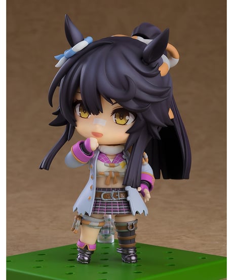 ウマ娘 プリティーダービー　ねんどろいど ナリタブライアン/エアグルーヴ 全２種　塗装済み可動フィギュア