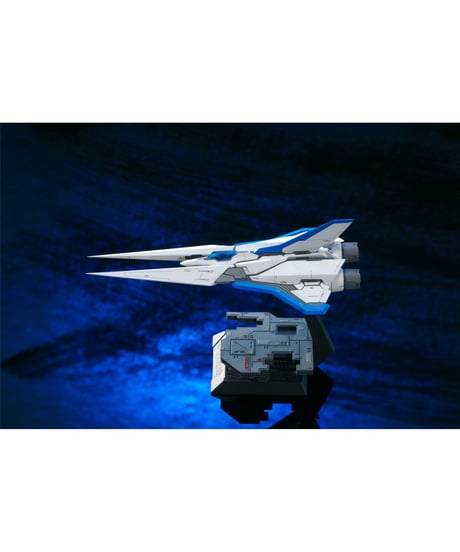 【予約】沙羅曼蛇 色分け済みカラーレジン製組立キット ビックバイパー 再販　［ＲＣベルグ］