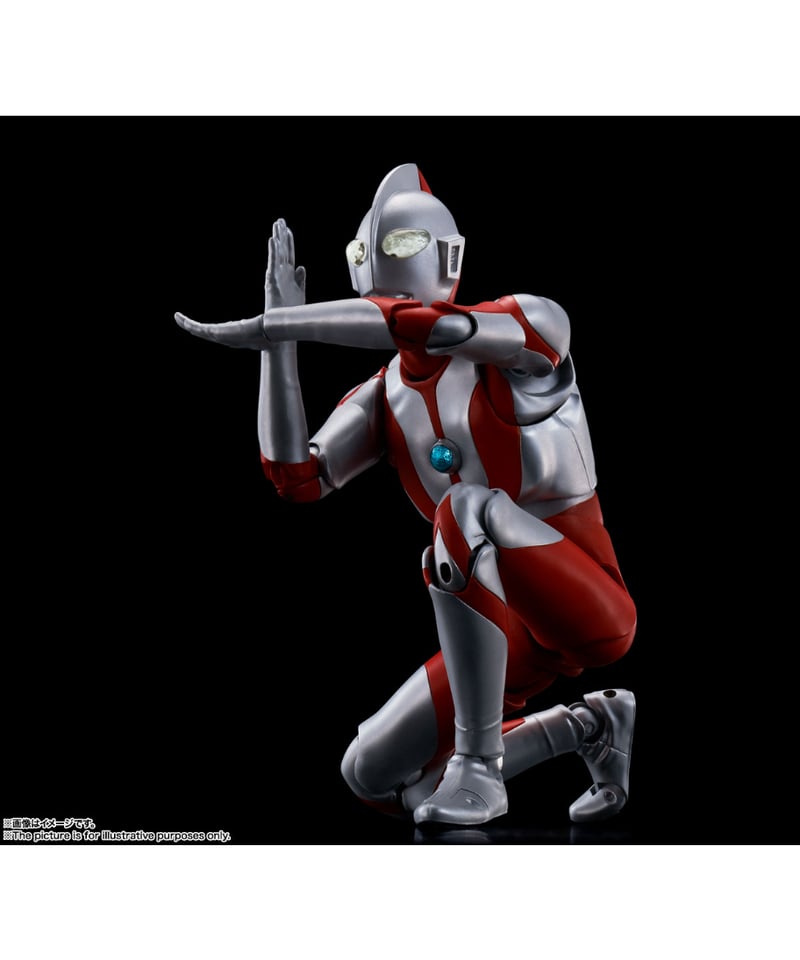送料無料】S.H.Figuarts（真骨彫製法） ウルトラマン（再販版