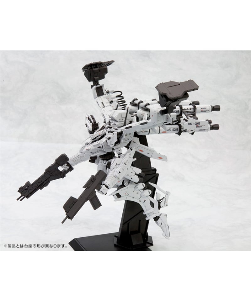 アーマード・コア ラインアーク ホワイト・グリント＆V.O.Bセット 1/72