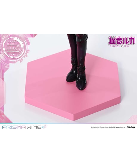 PRISMA WING ピアプロキャラクターズ  巡音ルカ "Art by lack"   1/7スケール完成品フィギュア