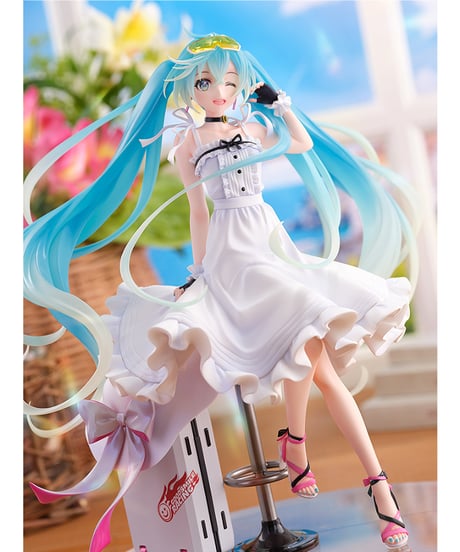 初音ミク GTプロジェクト　レーシングミク 2021 Vacation Style Ver.　1/7スケール　プラスチック製塗装済み完成品フィギュア