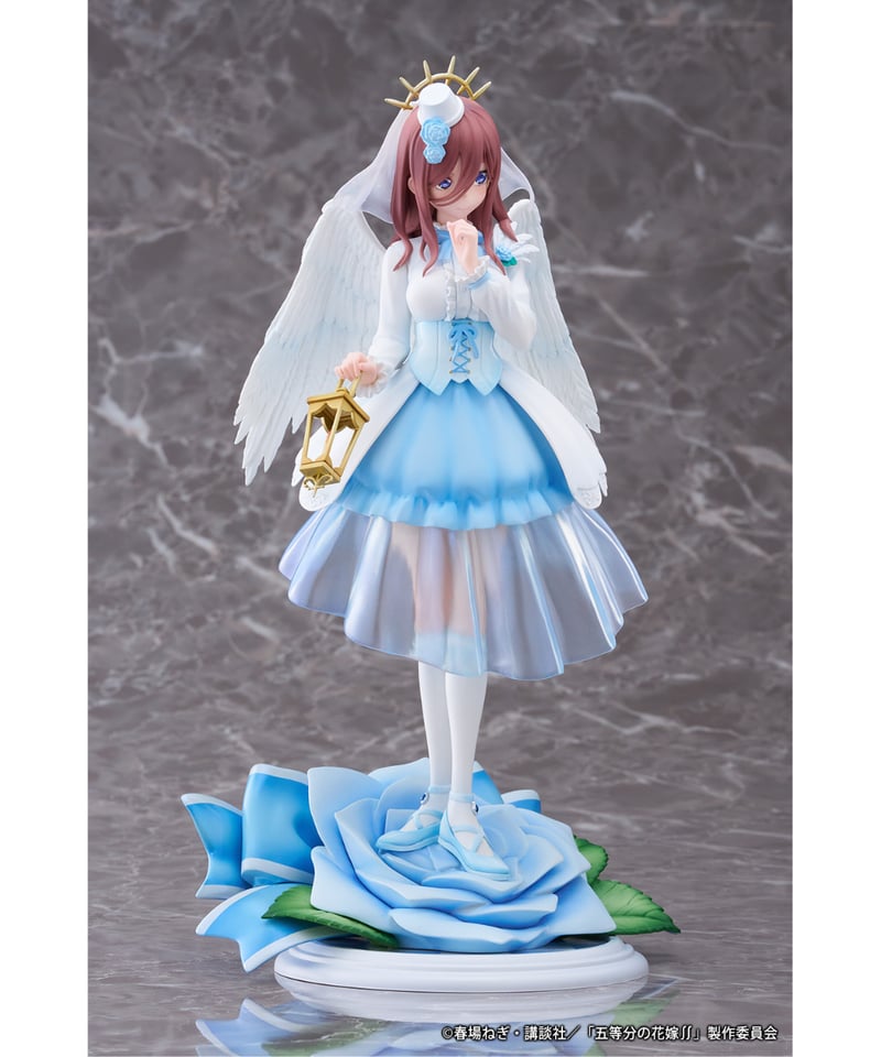 新品未開封 五等分の花嫁 中野 二乃 Floral Dress Ver. 映画「五等分の花嫁」から、紫を基調としたドレスに身を包んだ「中野二