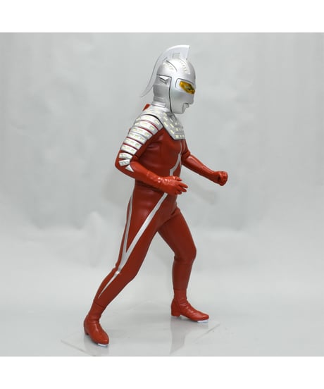 ウルトラセブン メガソフビキット 復刻版