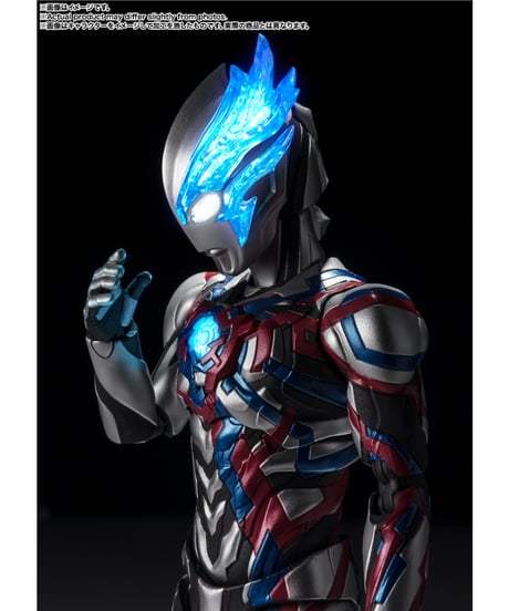 【送料無料】S.H.Figuarts ウルトラマンブレーザー