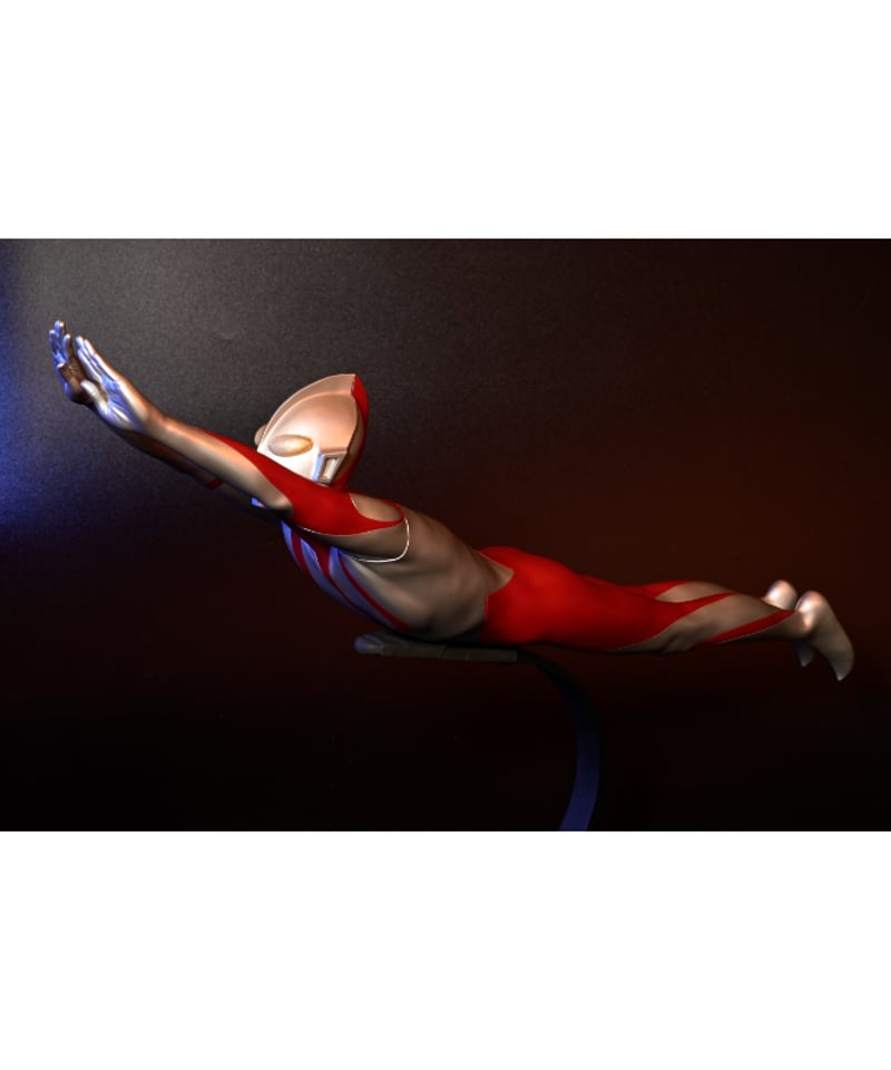 ウルトラマンシリーズ 飛行機型フィギュア 約5cm Amazon.co.jp: 空飛ぶウルトラマン MT289 : おもちゃ