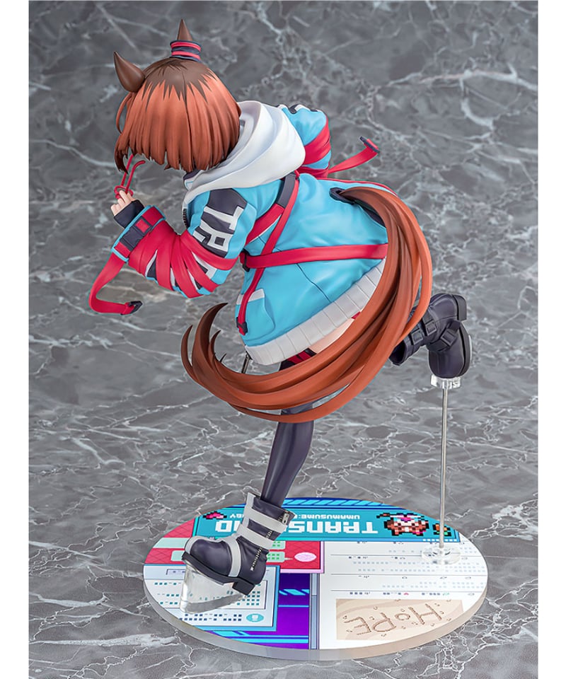 トランセンド 1/7スケール 塗装済み完成品 ウマ娘 プリティーダービー