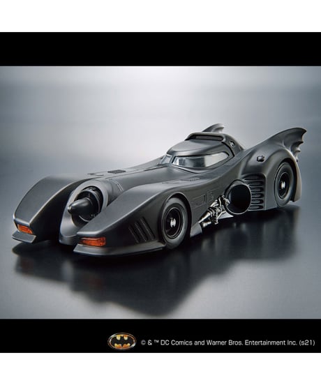 【送料無料】1/35 SCALE バットモービル（バットマンVer.）　バットマン　プラモデル　［バンダイ］