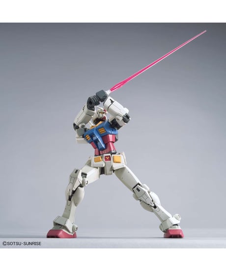【送料無料】HG 1/144 RX-78-2 ガンダム [BEYOND GLOBAL]　機動戦士ガンダム　プラモデル　［バンダイ］