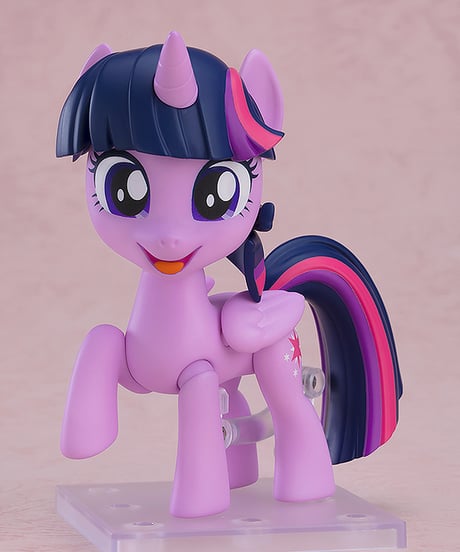 ねんどろいど トワイライトスパークル　塗装済み可動フィギュア　My Little Pony　［グッドスマイルカンパニー］