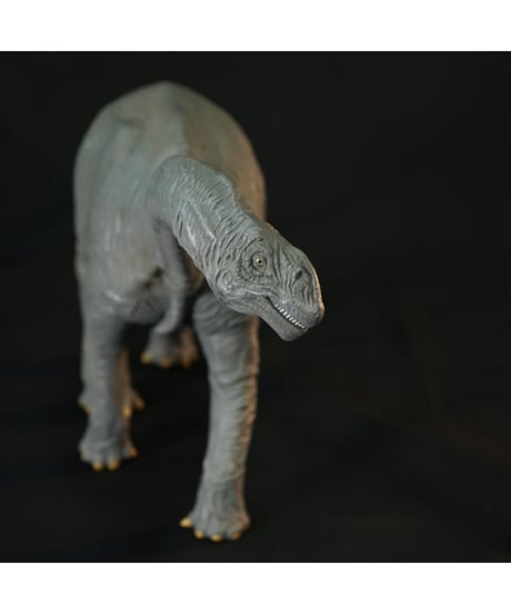 カマラサウルス ミドル ソフビキット復刻版