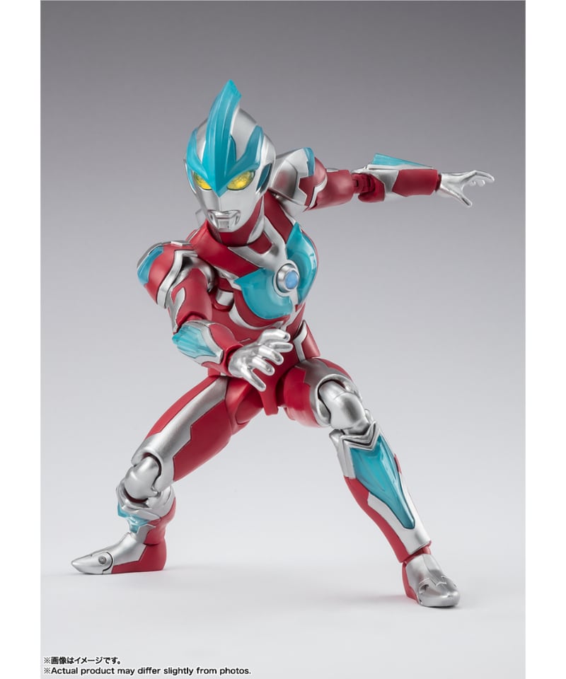 送料無料】S.H.Figuarts ウルトラマンギンガ （ウルトラマン ニュー