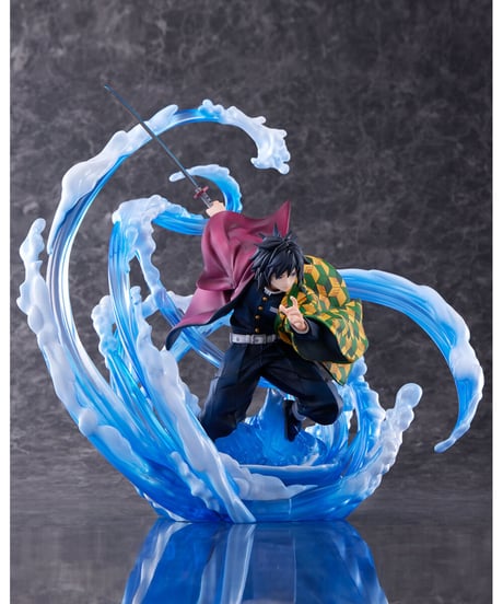冨岡義勇 DX Ver. 　1/8スケール　PVC製塗装済み完成品フィギュア【鬼滅の刃】