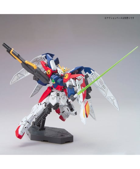 【送料無料】HGAC 1/144 ウイングガンダムゼロ　新機動戦記ガンダムW　プラモデル　［バンダイ］
