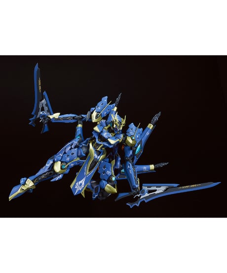 ナイツ＆マジック　MODEROID DX-SCALE イカルガ　組み立て式プラモデル