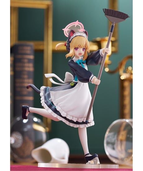POP UP PARADE モモイ(メイド)　塗装済み完成品　ブルーアーカイブ -Blue Archive-　［グッドスマイルカンパニー］
