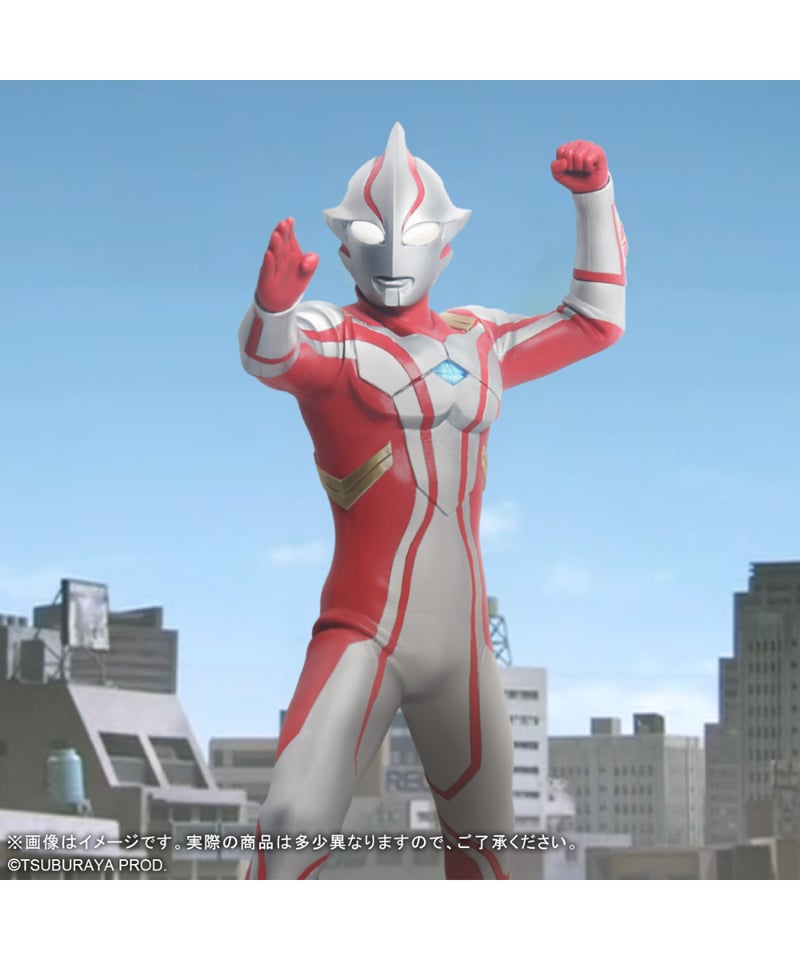大怪獣シリーズ　ウルトラマンメビウス(発光版) Amazon.co.jp: 大怪獣シリーズ ウルトラマンメビウス 発光Ver