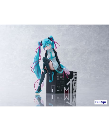 初音ミク×MTV 1/7スケールフィギュア　PVC製塗装済完成品