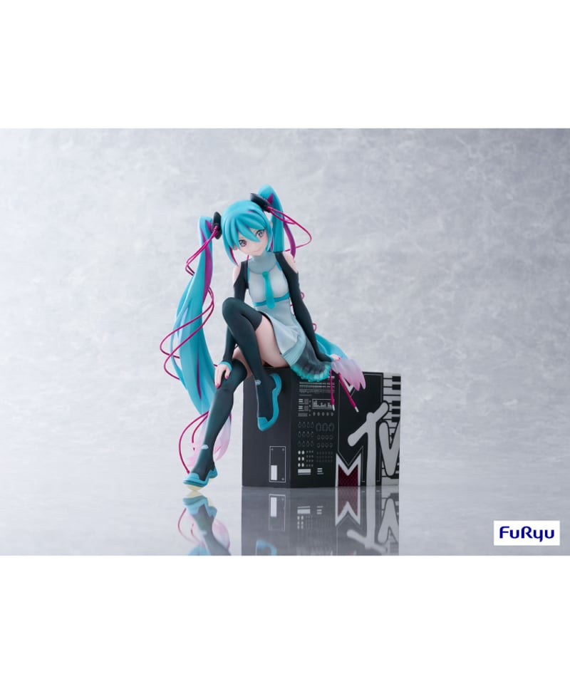 初音ミク×MTV 1/7スケールフィギュア PVC製塗装済完成品