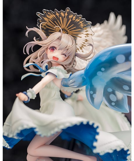 イリヤスフィール 15th Anniversary ver.　1/7スケール　塗装済み完成品　Fate/kaleid liner プリズマ☆イリヤ ドライ!!　[ＫＡＤＯＫＡＷＡ]