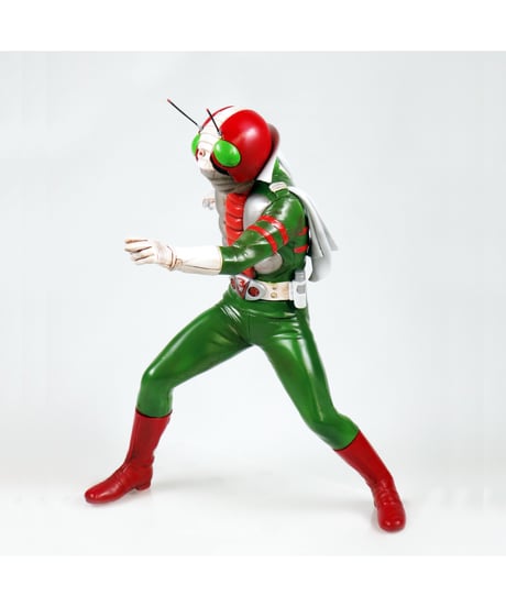 仮面ライダーV3　1/8ソフビキット復刻版