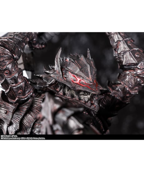 Figuarts Zero Touche Métallique ガッツ（狂戦士の甲冑）　ベルセルク　［バンダイ］