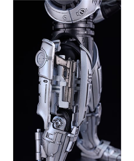 MODEROID ロボコップ　組み立て式プラモデル