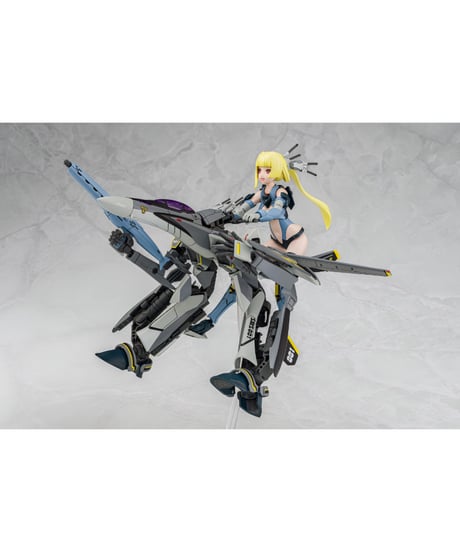 V.F.G. MC-18 マクロスF VF-25S スーパーメサイア　プラモデルキット　［アオシマ］