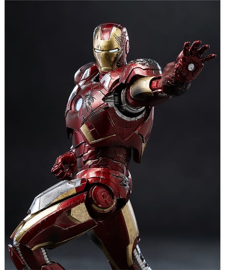 【予約】DLX アイアンマン・マーク7（バトルダメージ）　1/12スケール　塗装済み可動フィギュア　[threezero]