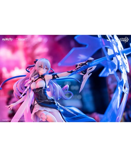 崩壊3rd ブローニャ 1/7 スケールフィギュア 新生の銀翼 Ver.　1/7スケール　PVC塗装完成品フィギュア