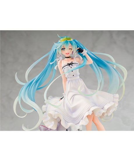 初音ミク GTプロジェクト　レーシングミク 2021 Vacation Style Ver.　1/7スケール　プラスチック製塗装済み完成品フィギュア